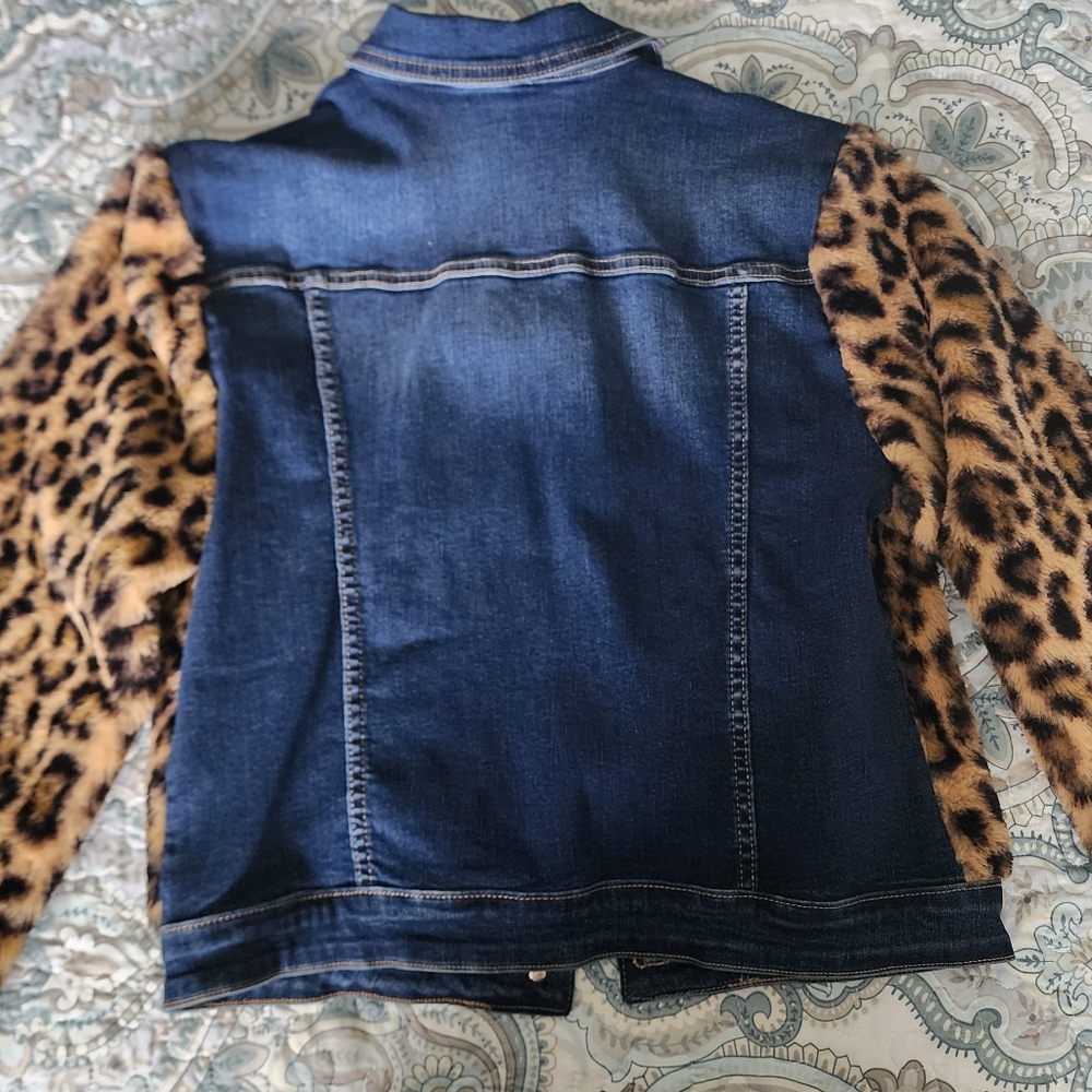 JEAN JACKET